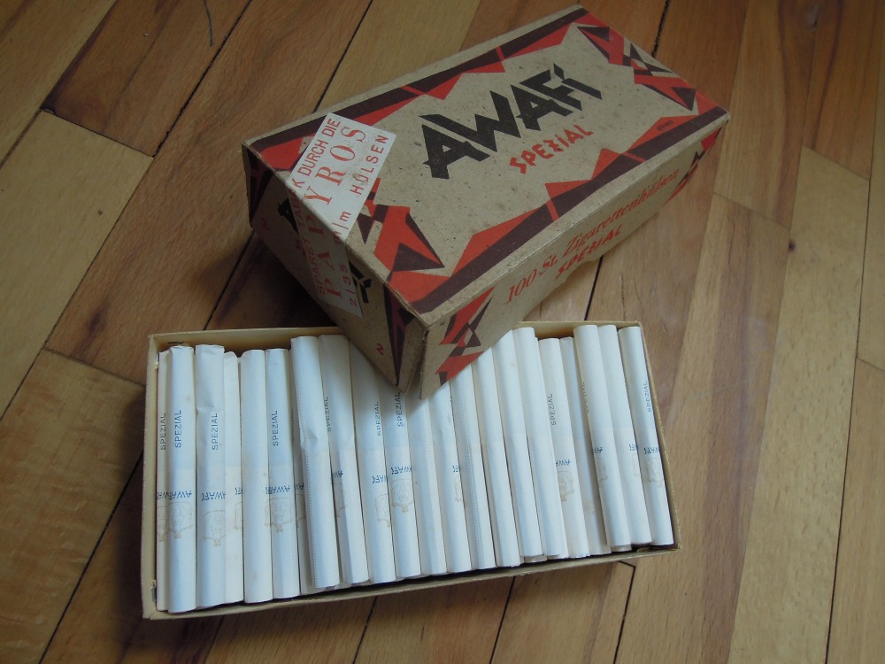 Zigarettenhülsen "AWAFI"
